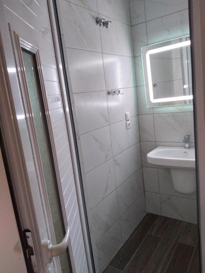 Condo Rooms Saranda Dış mekan fotoğraf